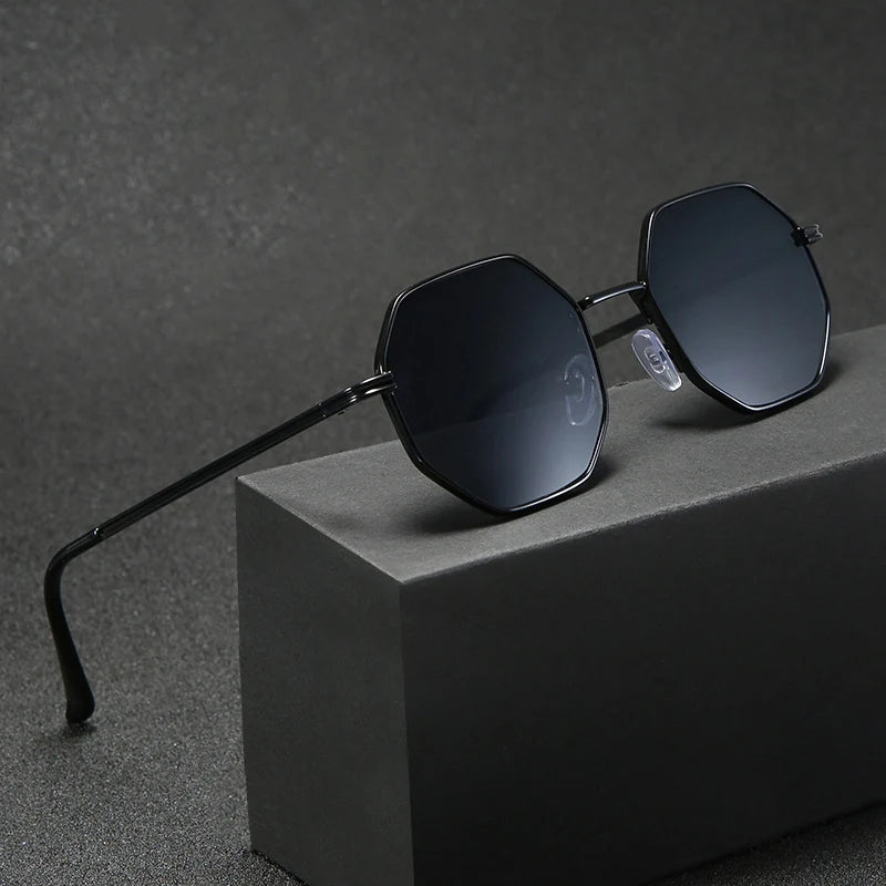 Vintage Octagon Metal Sunglasses - Retro Geometric Design