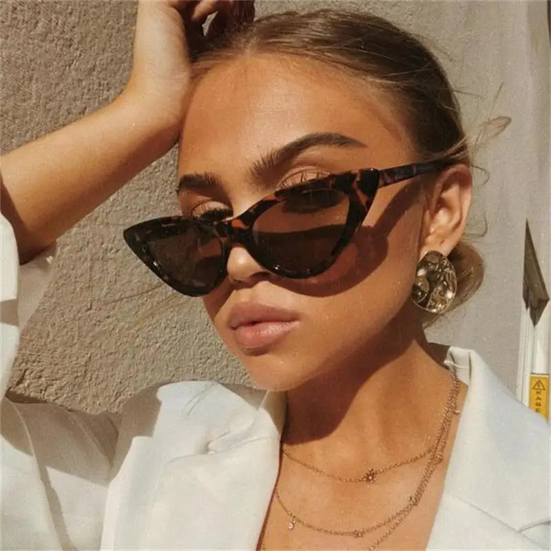 Luxury Cat Eye Retro Sunglasses - Vintage Fashion UV400 Eyewear