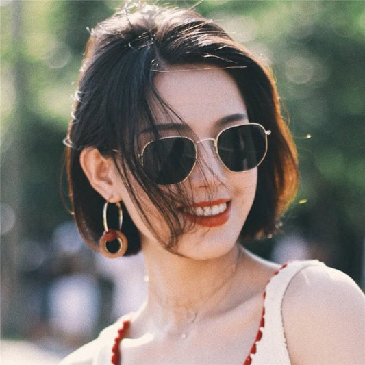 Classic Vintage Women's Sunglasses - Premium Alloy UV400 Eyewear