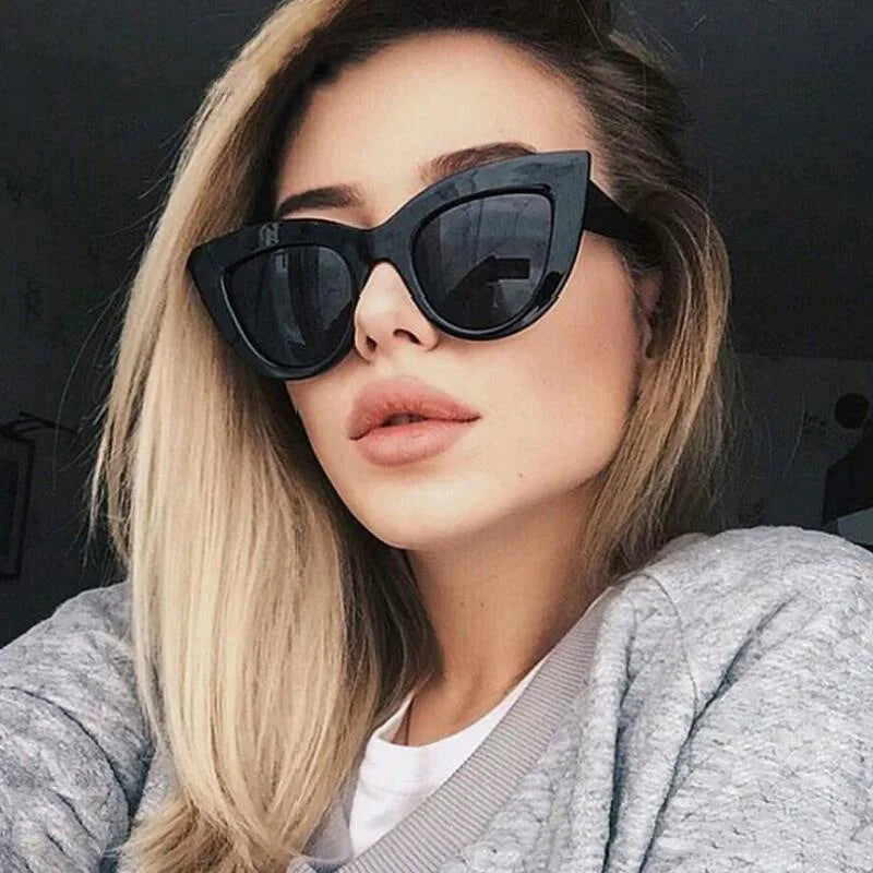 Stylish Retro Cat Eye Sunglasses - Premium UV400 Fashion Eyewear